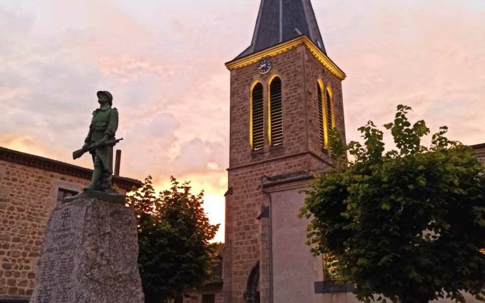 Mise en lumière de l'église de Grandrif